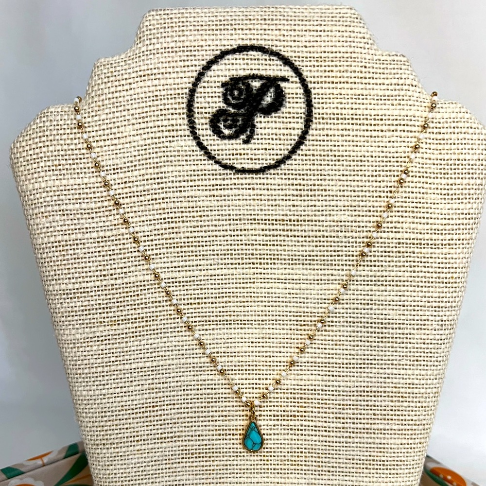 *RETIRED & NIB* Duncan Necklace